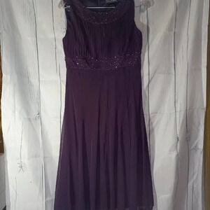 Jessica Howard purple formal sleeveless dress